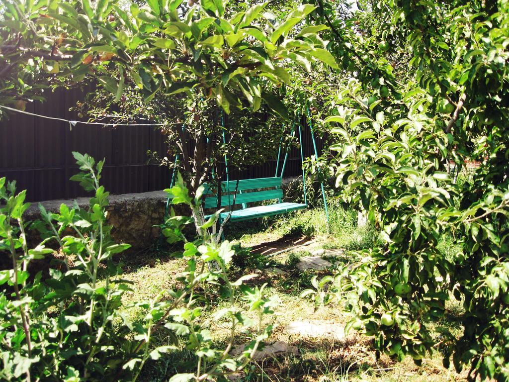 Гостевой Дом Chimgan Apple Garden Exterior foto